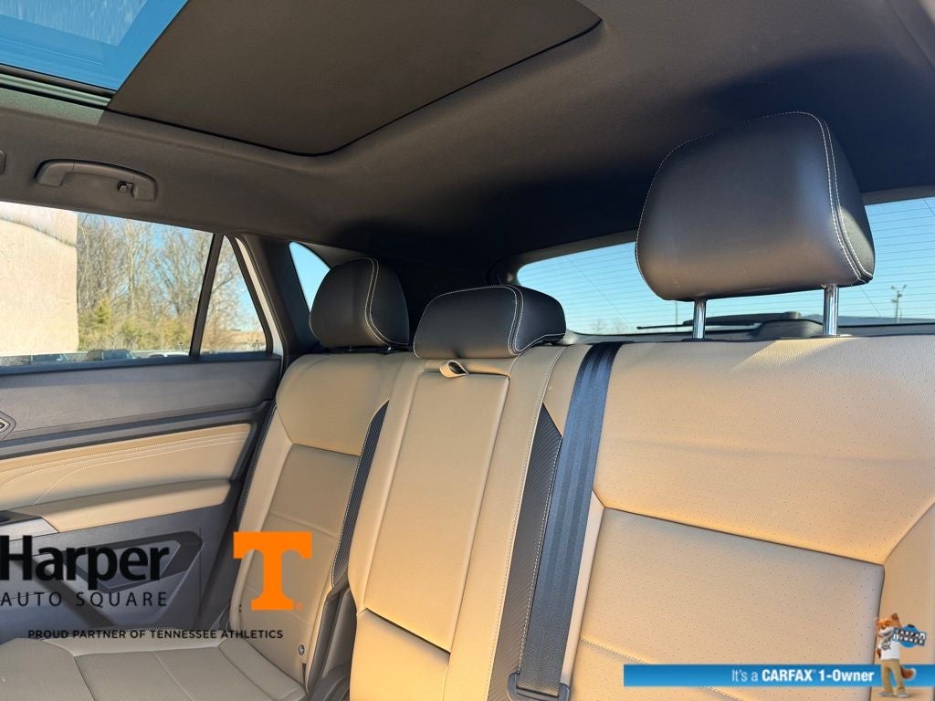 2023 Volkswagen Atlas Cross Sport 2.0T SEL R-Line