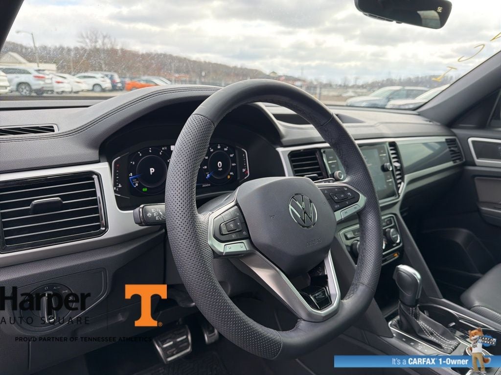 2023 Volkswagen Atlas Cross Sport 3.6L V6 SEL R-Line