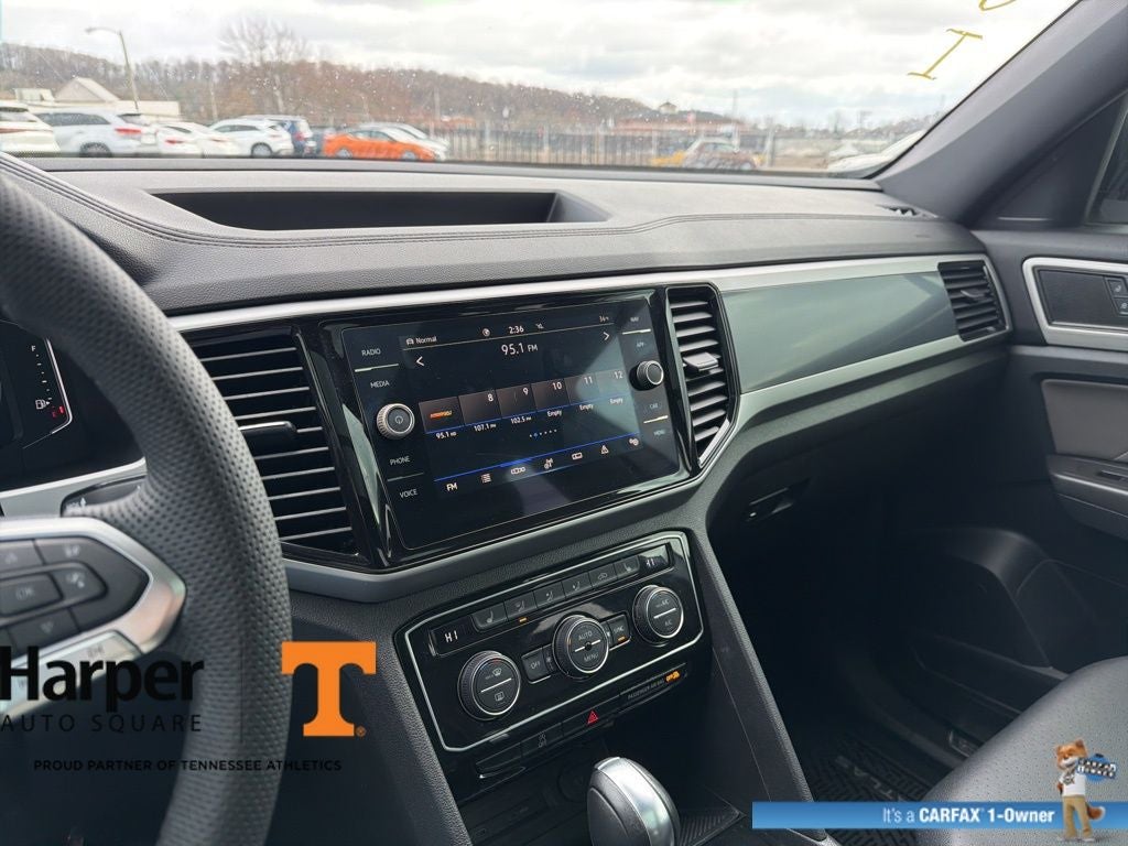 2023 Volkswagen Atlas Cross Sport 3.6L V6 SEL R-Line