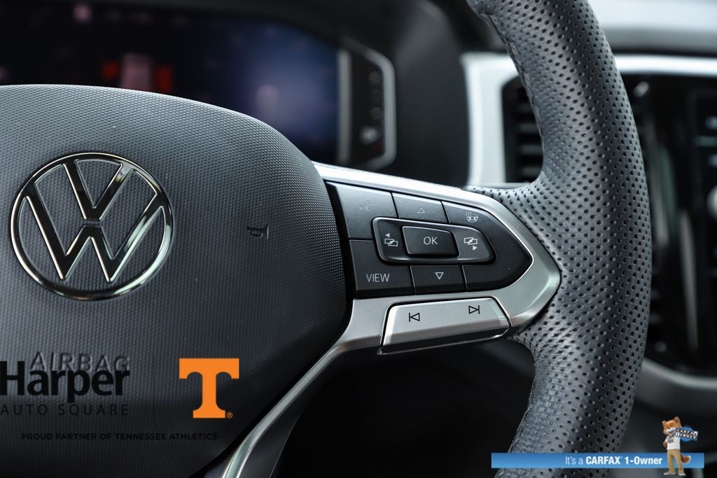 2023 Volkswagen Atlas Cross Sport 3.6L V6 SEL R-Line