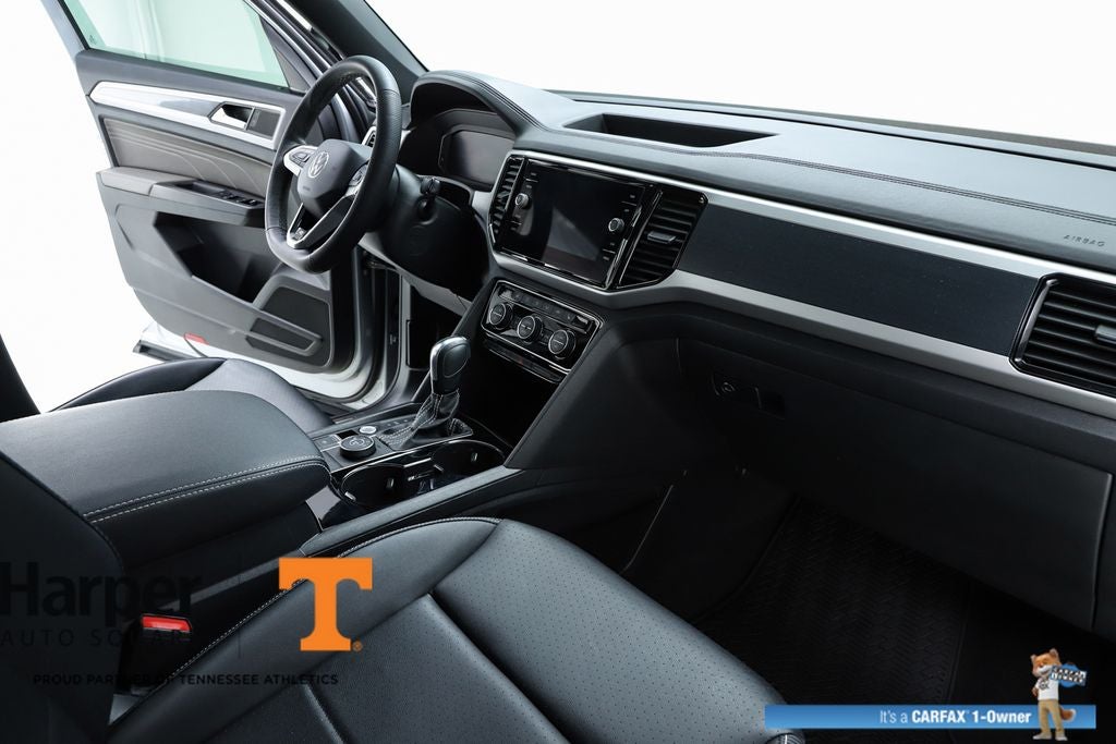 2023 Volkswagen Atlas Cross Sport 3.6L V6 SEL R-Line