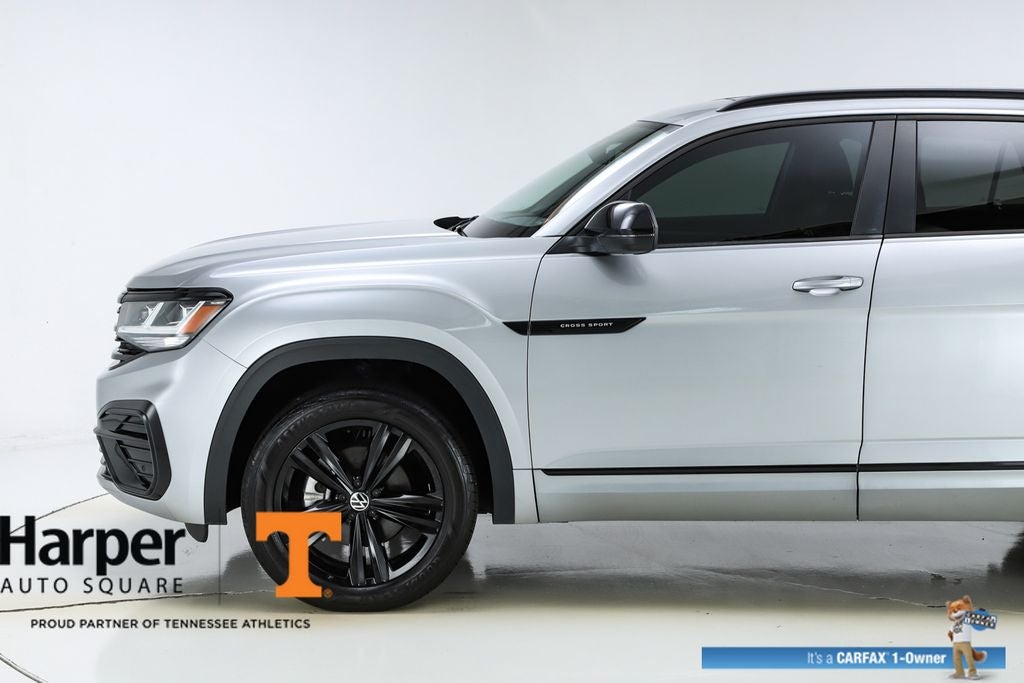 2023 Volkswagen Atlas Cross Sport 3.6L V6 SEL R-Line