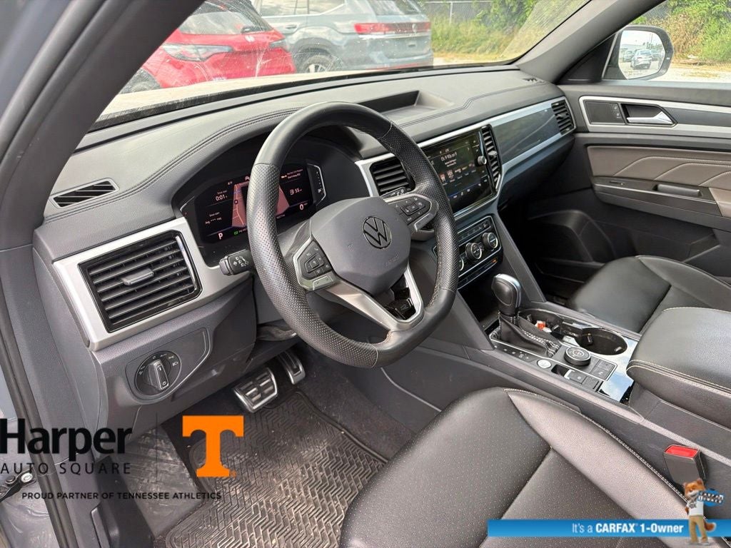 2023 Volkswagen Atlas Cross Sport 3.6L V6 SEL R-Line