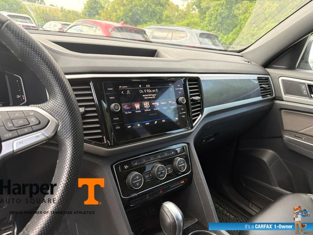 2023 Volkswagen Atlas Cross Sport 3.6L V6 SEL R-Line