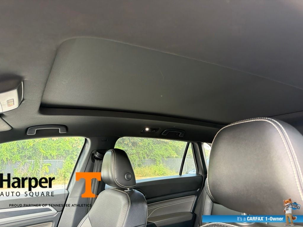 2023 Volkswagen Atlas Cross Sport 3.6L V6 SEL R-Line