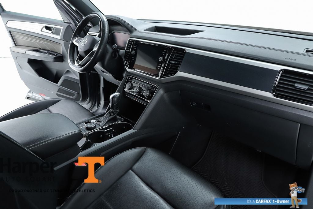 2023 Volkswagen Atlas Cross Sport 3.6L V6 SEL R-Line