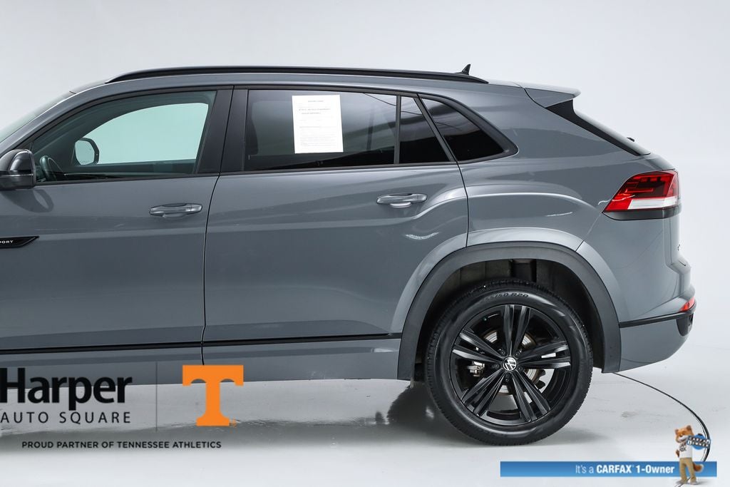 2023 Volkswagen Atlas Cross Sport 3.6L V6 SEL R-Line