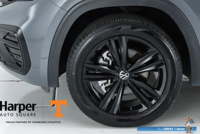 2023 Volkswagen Atlas Cross Sport 3.6L V6 SEL R-Line