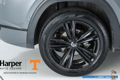 2023 Volkswagen Atlas Cross Sport 3.6L V6 SEL R-Line