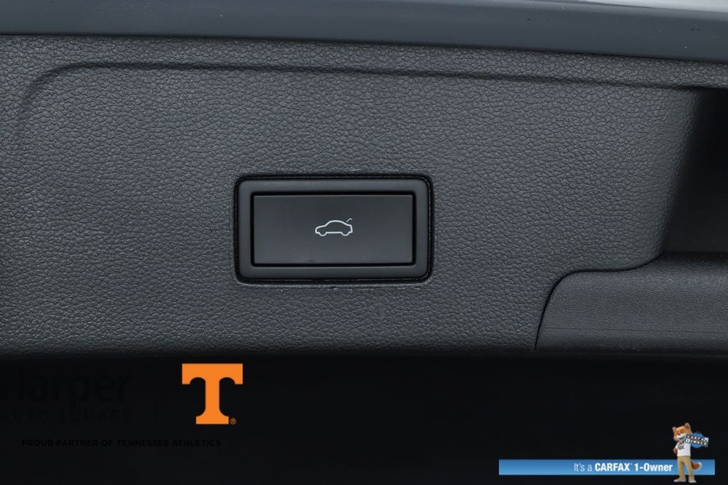 2023 Volkswagen Atlas Cross Sport 3.6L V6 SEL R-Line