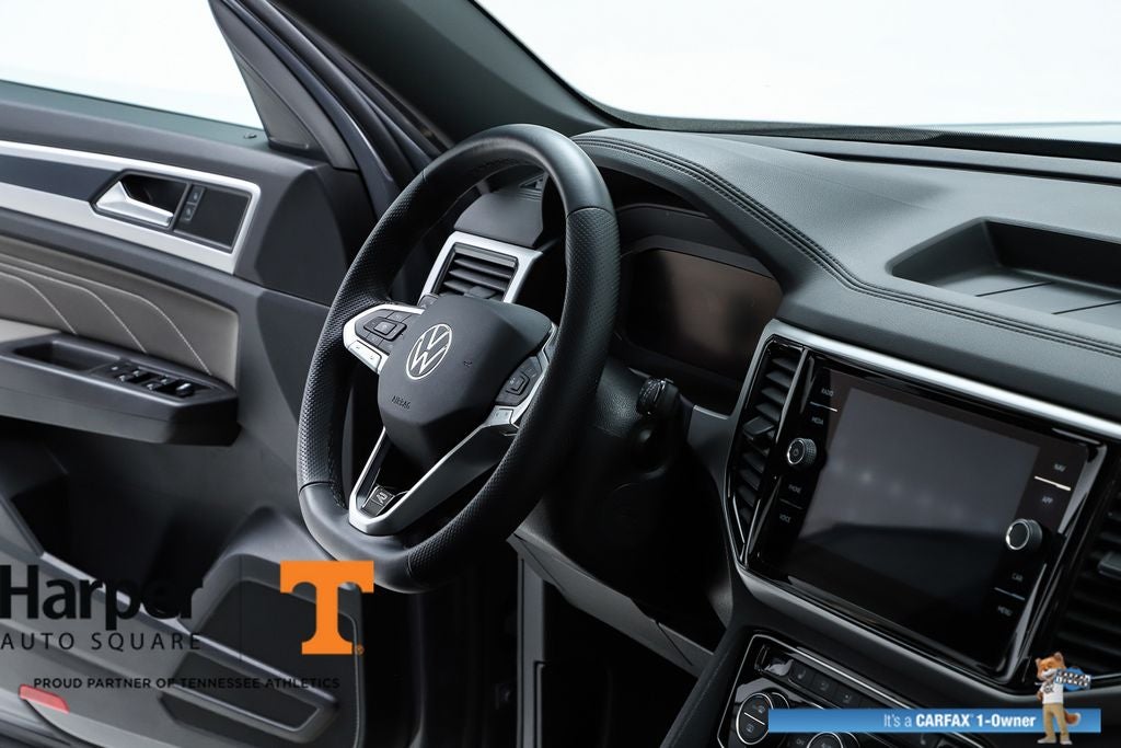 2023 Volkswagen Atlas Cross Sport 3.6L V6 SEL R-Line