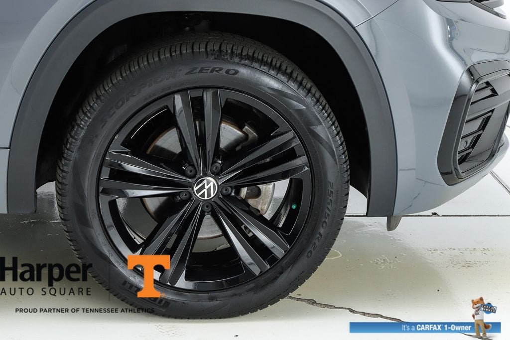 2023 Volkswagen Atlas Cross Sport 3.6L V6 SEL R-Line