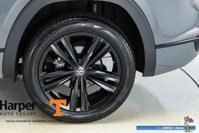 2023 Volkswagen Atlas Cross Sport 3.6L V6 SEL R-Line