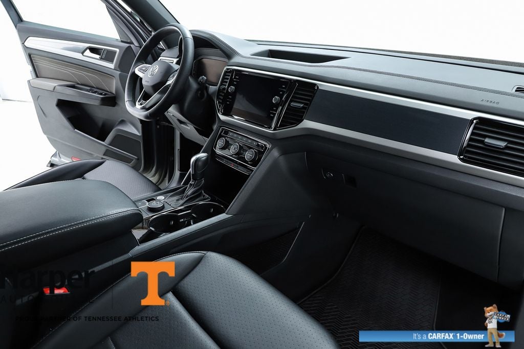 2023 Volkswagen Atlas Cross Sport 3.6L V6 SEL R-Line