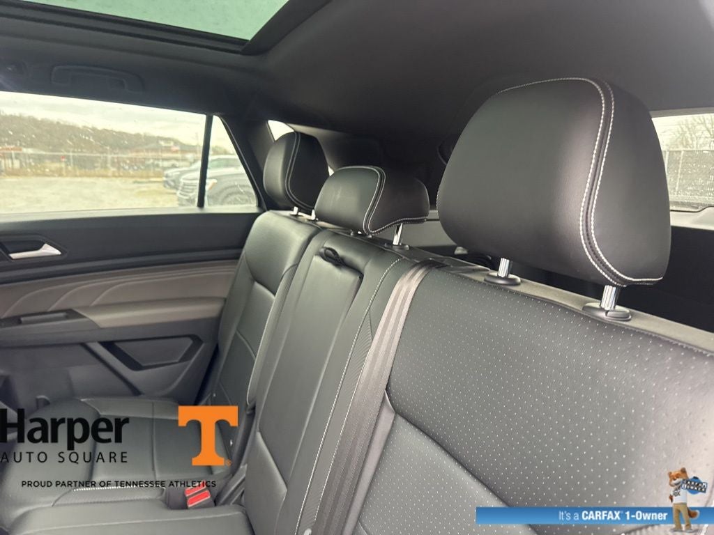 2023 Volkswagen Atlas Cross Sport 3.6L V6 SEL R-Line