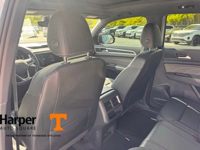 2023 Volkswagen Atlas Cross Sport 3.6L V6 SEL R-Line