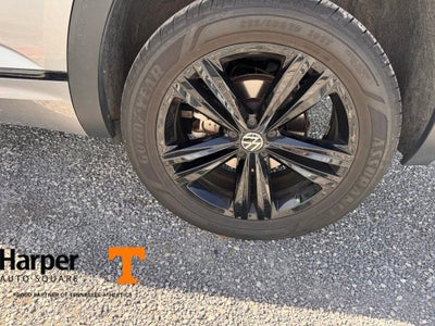 2023 Volkswagen Atlas Cross Sport 3.6L V6 SEL R-Line