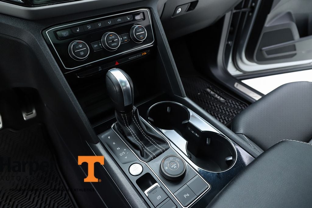 2023 Volkswagen Atlas Cross Sport 3.6L V6 SEL R-Line