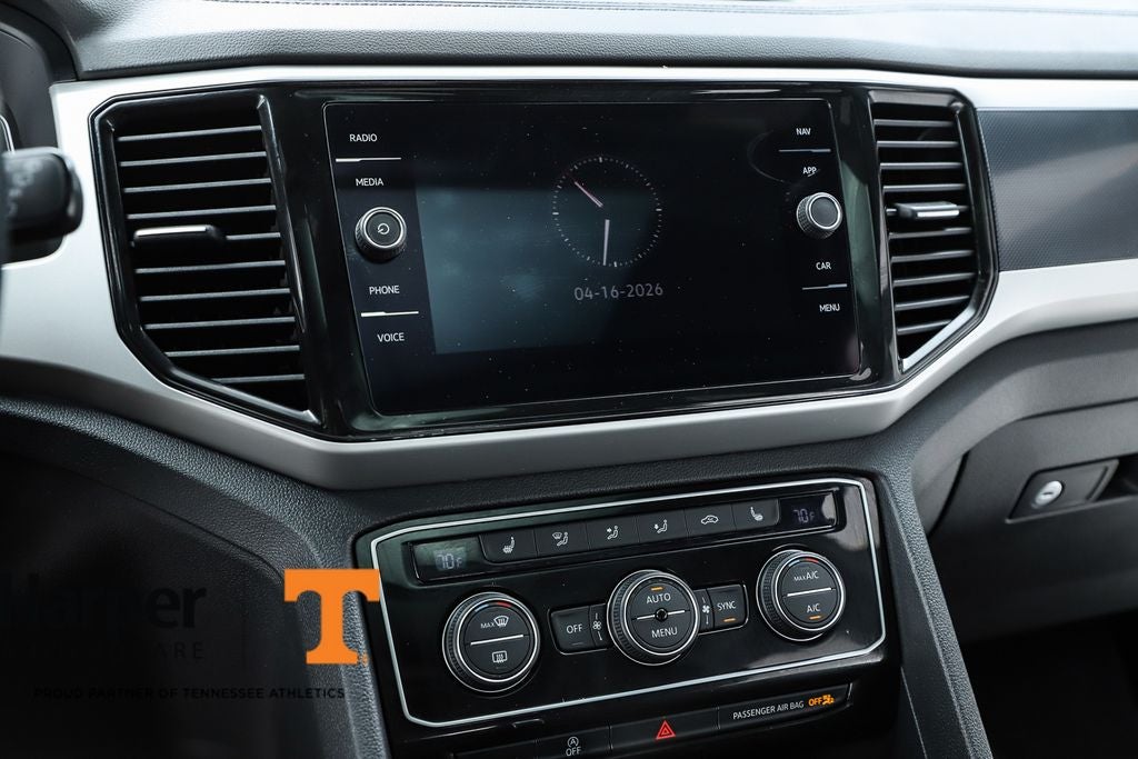2023 Volkswagen Atlas Cross Sport 3.6L V6 SEL R-Line