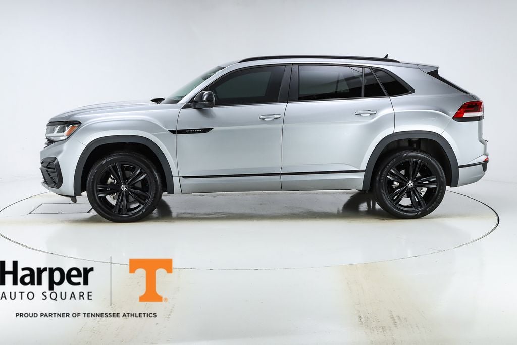 2023 Volkswagen Atlas Cross Sport 3.6L V6 SEL R-Line
