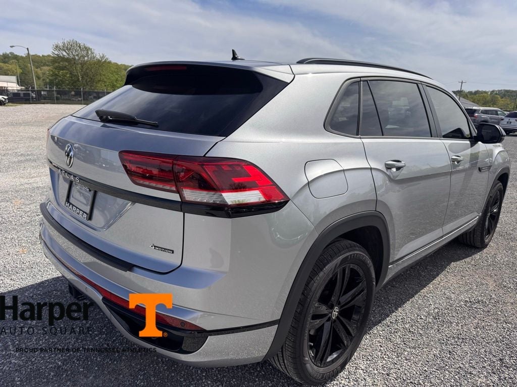 2023 Volkswagen Atlas Cross Sport 3.6L V6 SEL R-Line