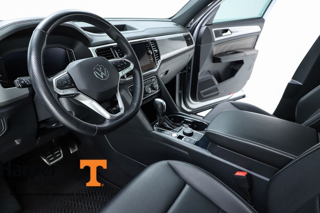 2023 Volkswagen Atlas Cross Sport 3.6L V6 SEL R-Line