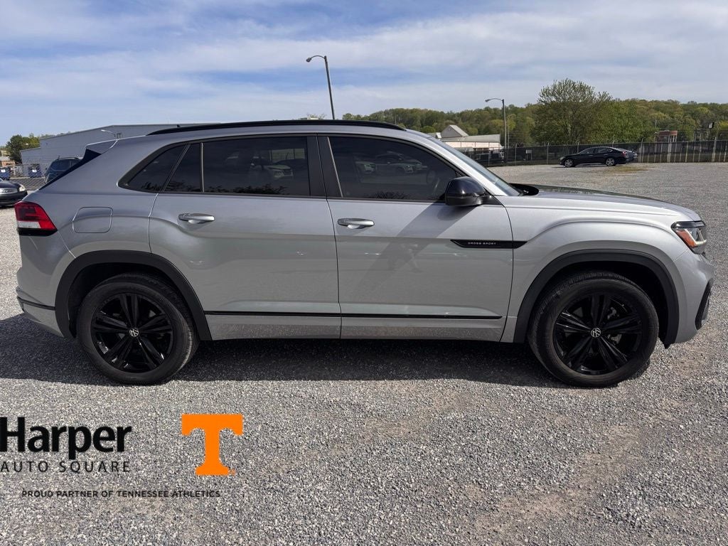 2023 Volkswagen Atlas Cross Sport 3.6L V6 SEL R-Line