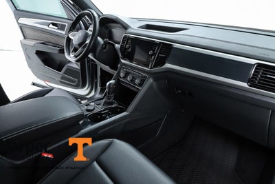 2023 Volkswagen Atlas Cross Sport 3.6L V6 SEL R-Line