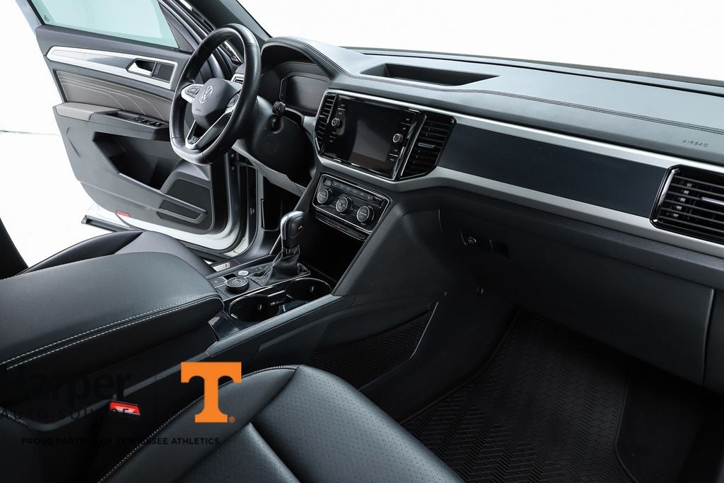 2023 Volkswagen Atlas Cross Sport 3.6L V6 SEL R-Line