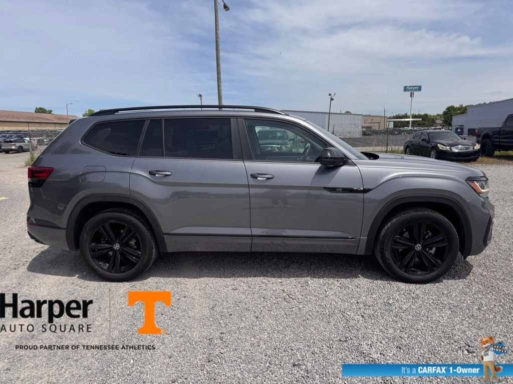 2022 Volkswagen Atlas 3.6L V6 SEL R-Line