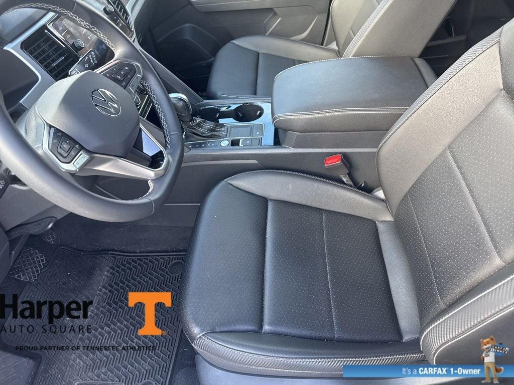 2023 Volkswagen Atlas Cross Sport 2.0T SE w/Technology