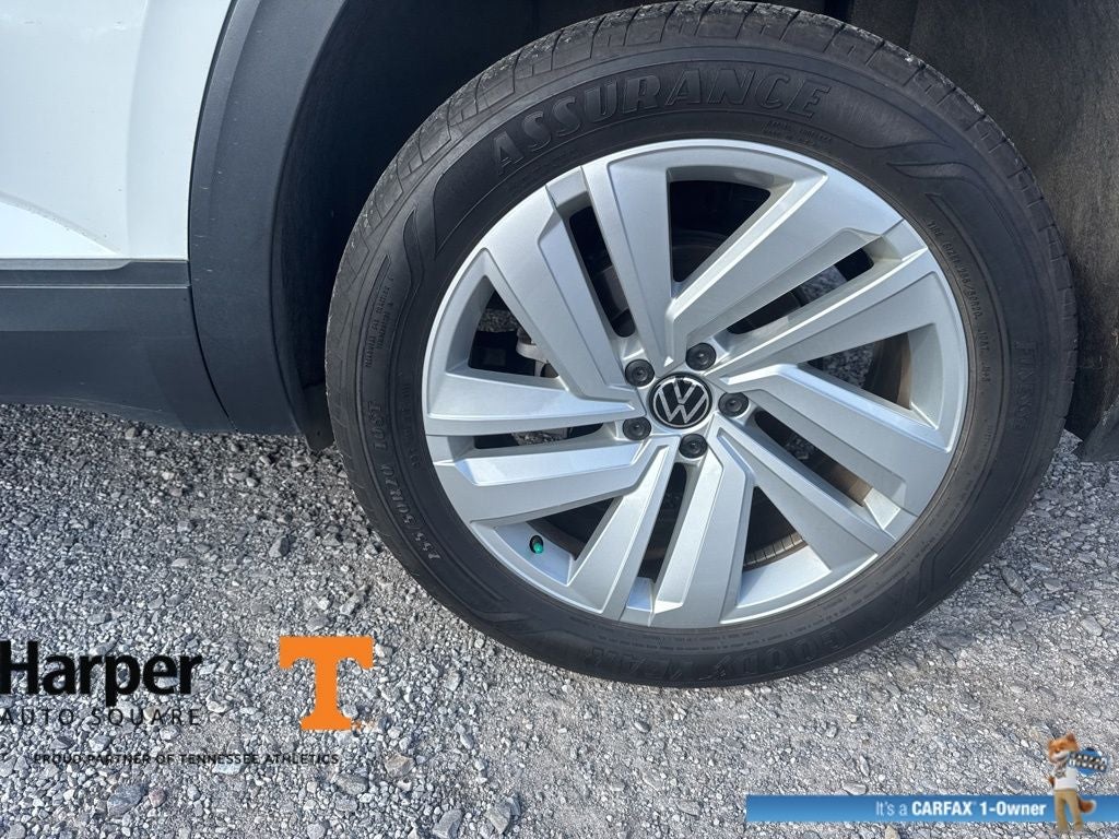 2023 Volkswagen Atlas Cross Sport 2.0T SE w/Technology