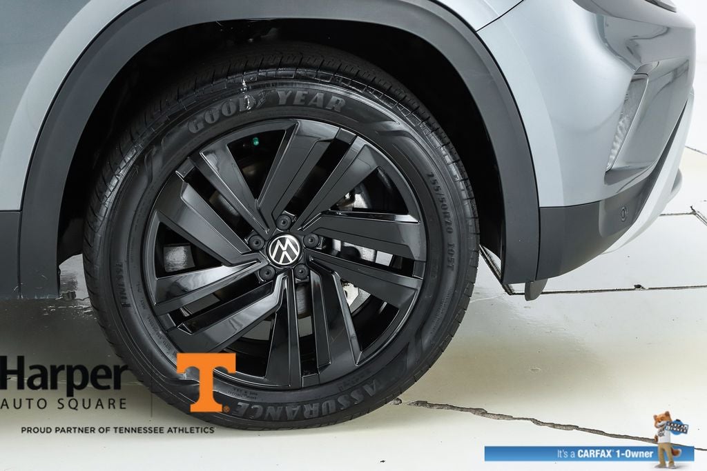 2023 Volkswagen Atlas Cross Sport 3.6L V6 SE w/Technology