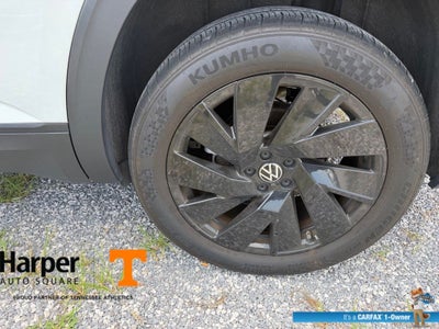 2024 Volkswagen Atlas Cross Sport 2.0T SE w/Technology