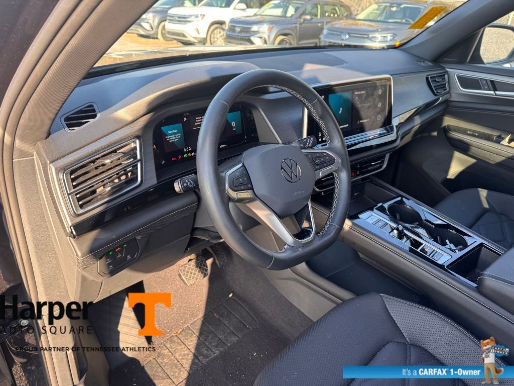 2024 Volkswagen Atlas Cross Sport 2.0T SE w/Technology