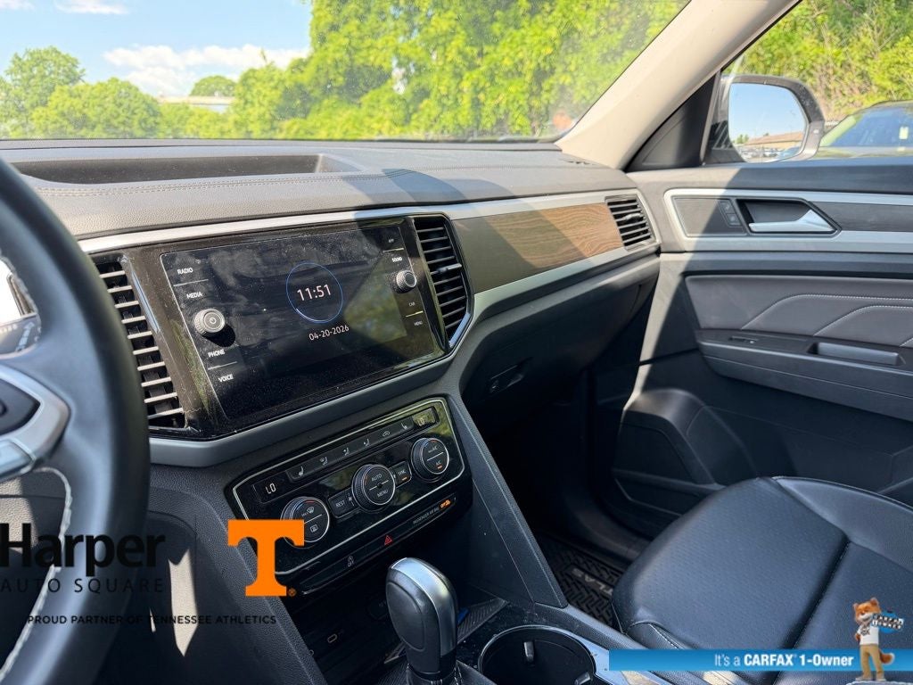 2022 Volkswagen Atlas 3.6L V6 SE w/Technology