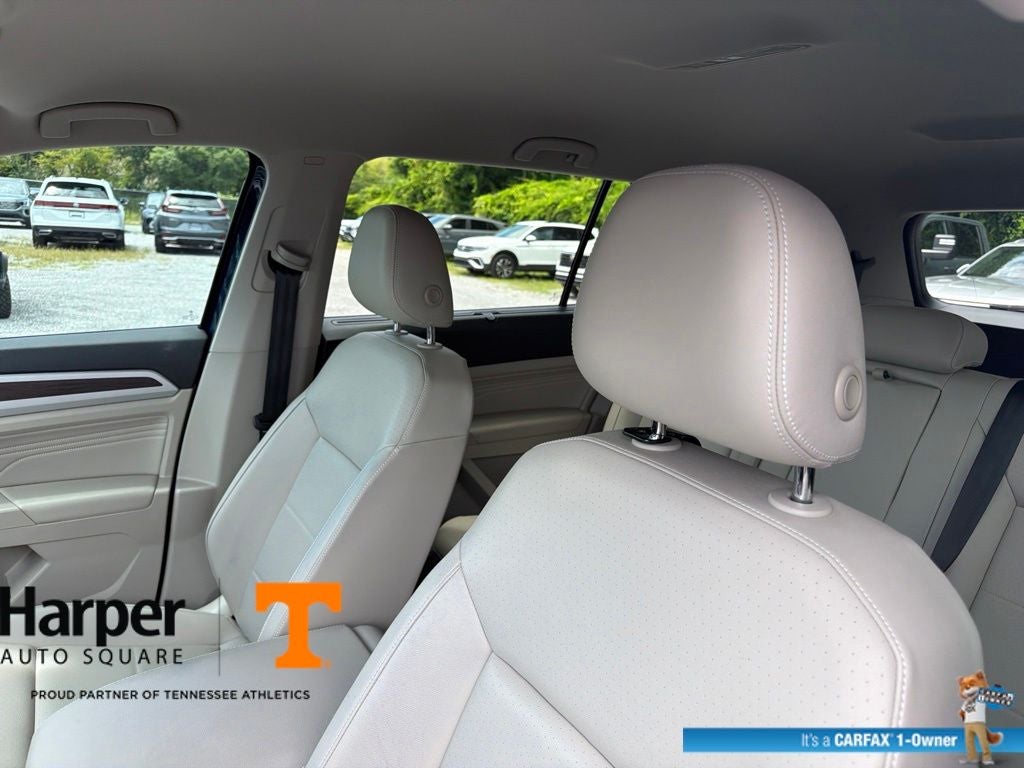 2022 Volkswagen Atlas 3.6L V6 SE w/Technology