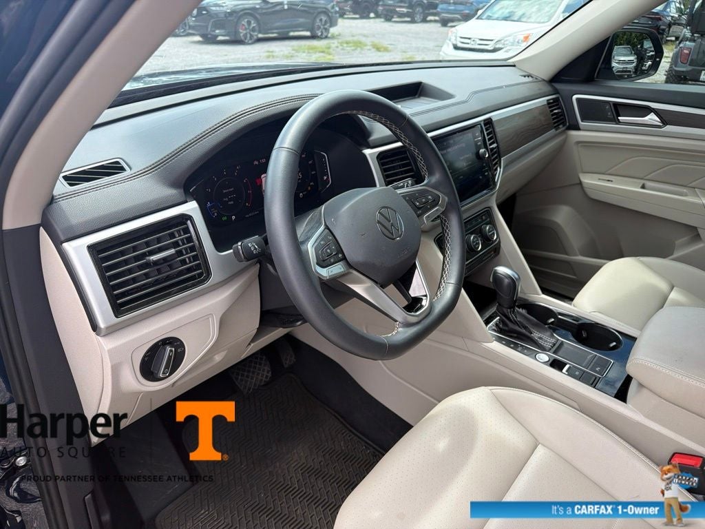2022 Volkswagen Atlas 3.6L V6 SE w/Technology