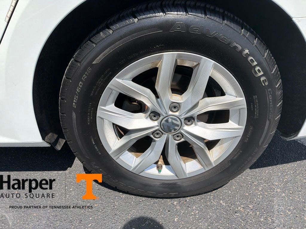 2018 Volkswagen Passat 2.0T S
