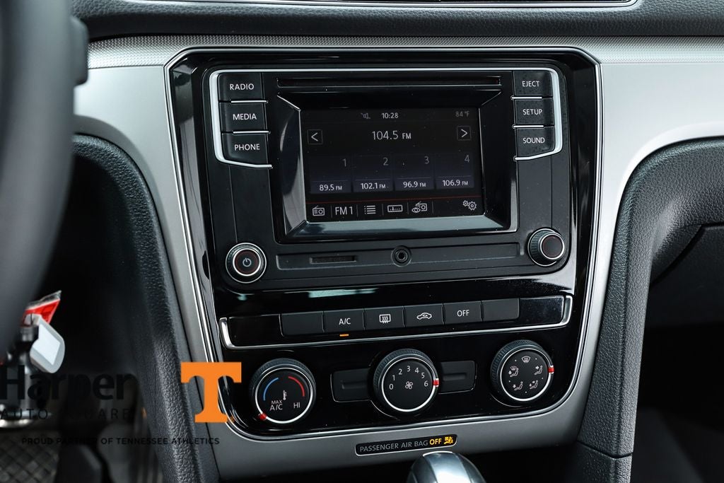 2018 Volkswagen Passat 2.0T S