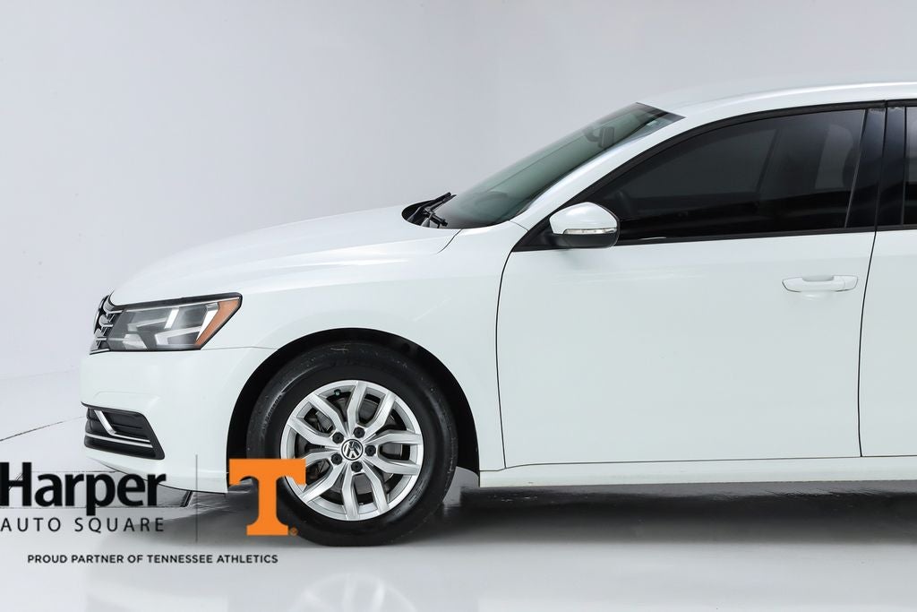 2018 Volkswagen Passat 2.0T S