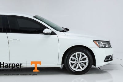 2018 Volkswagen Passat 2.0T S