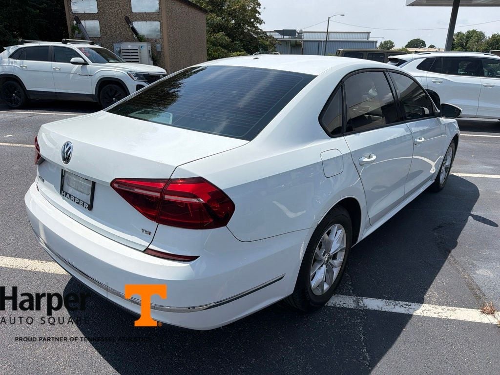 2018 Volkswagen Passat 2.0T S