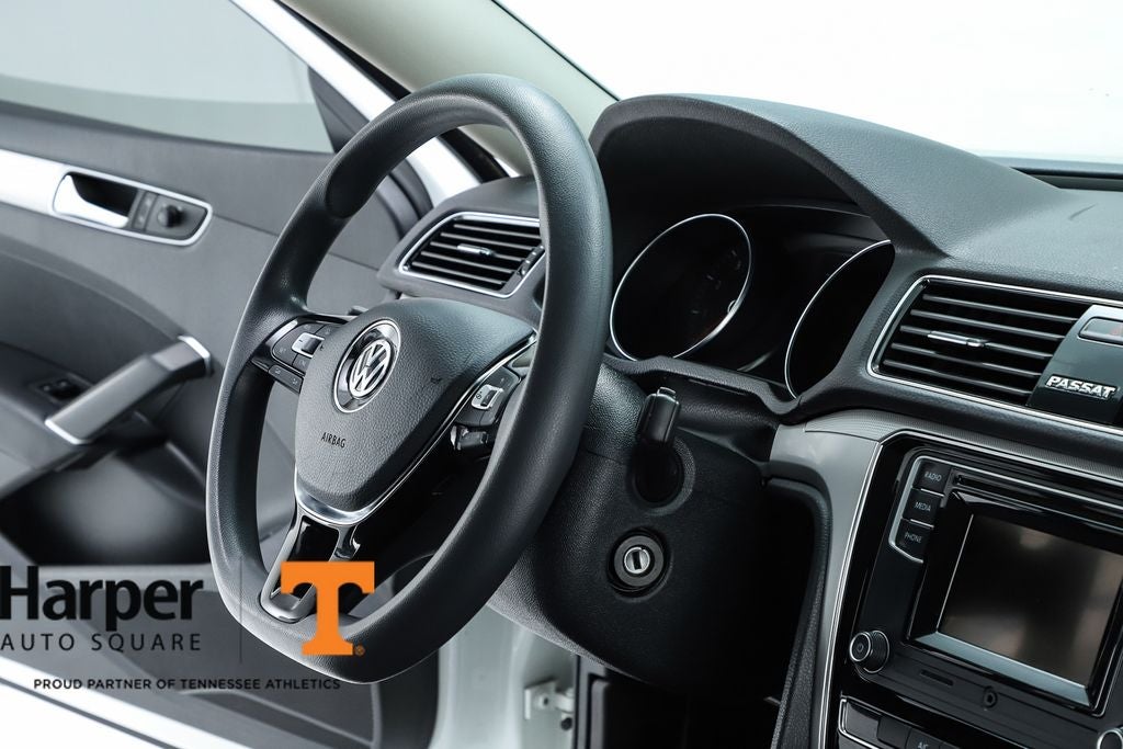 2018 Volkswagen Passat 2.0T S