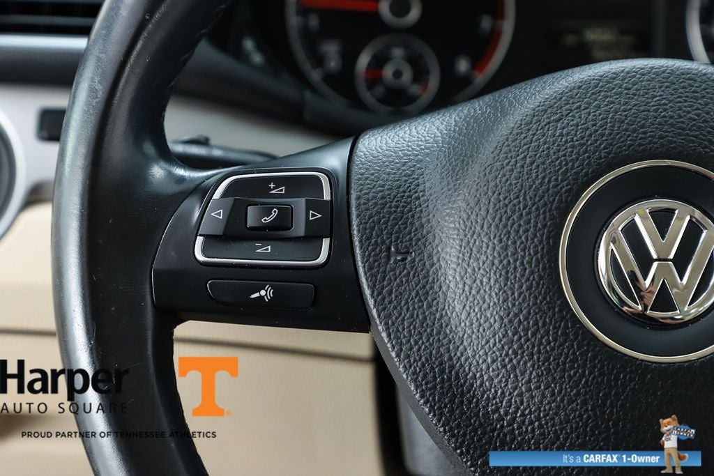 2015 Volkswagen Passat 1.8T Limited Edition