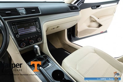 2015 Volkswagen Passat 1.8T Limited Edition