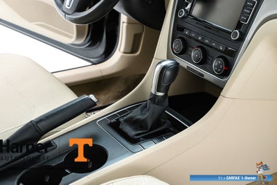 2015 Volkswagen Passat 1.8T Limited Edition