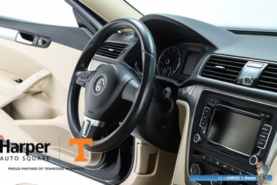 2015 Volkswagen Passat 1.8T Limited Edition
