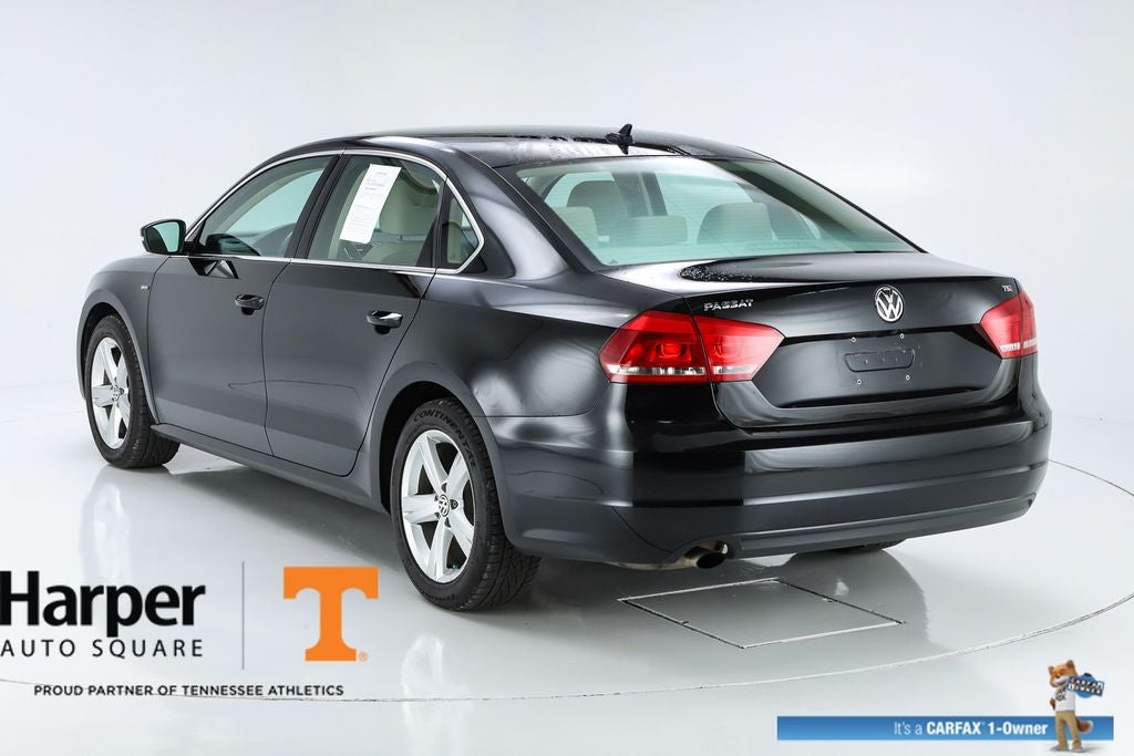 2015 Volkswagen Passat 1.8T Limited Edition