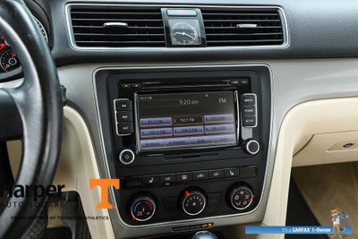 2015 Volkswagen Passat 1.8T Limited Edition